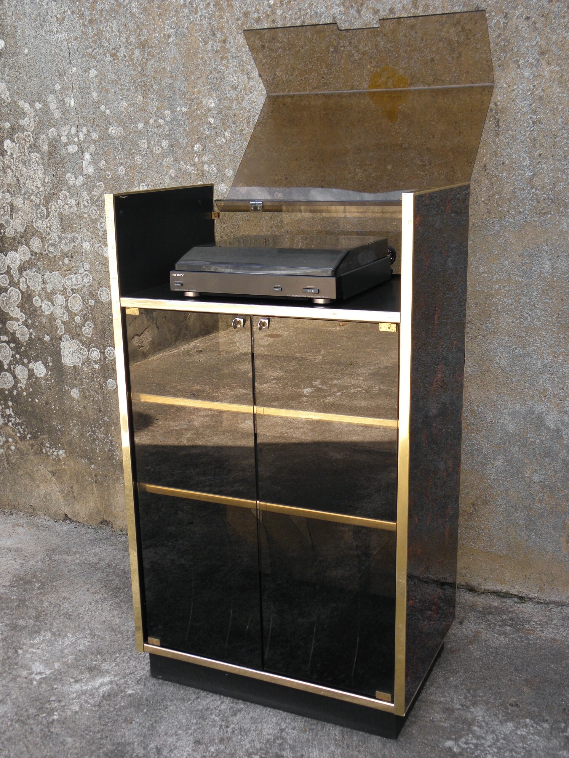 Hi Fi glass and plexiglass cabinet 1970