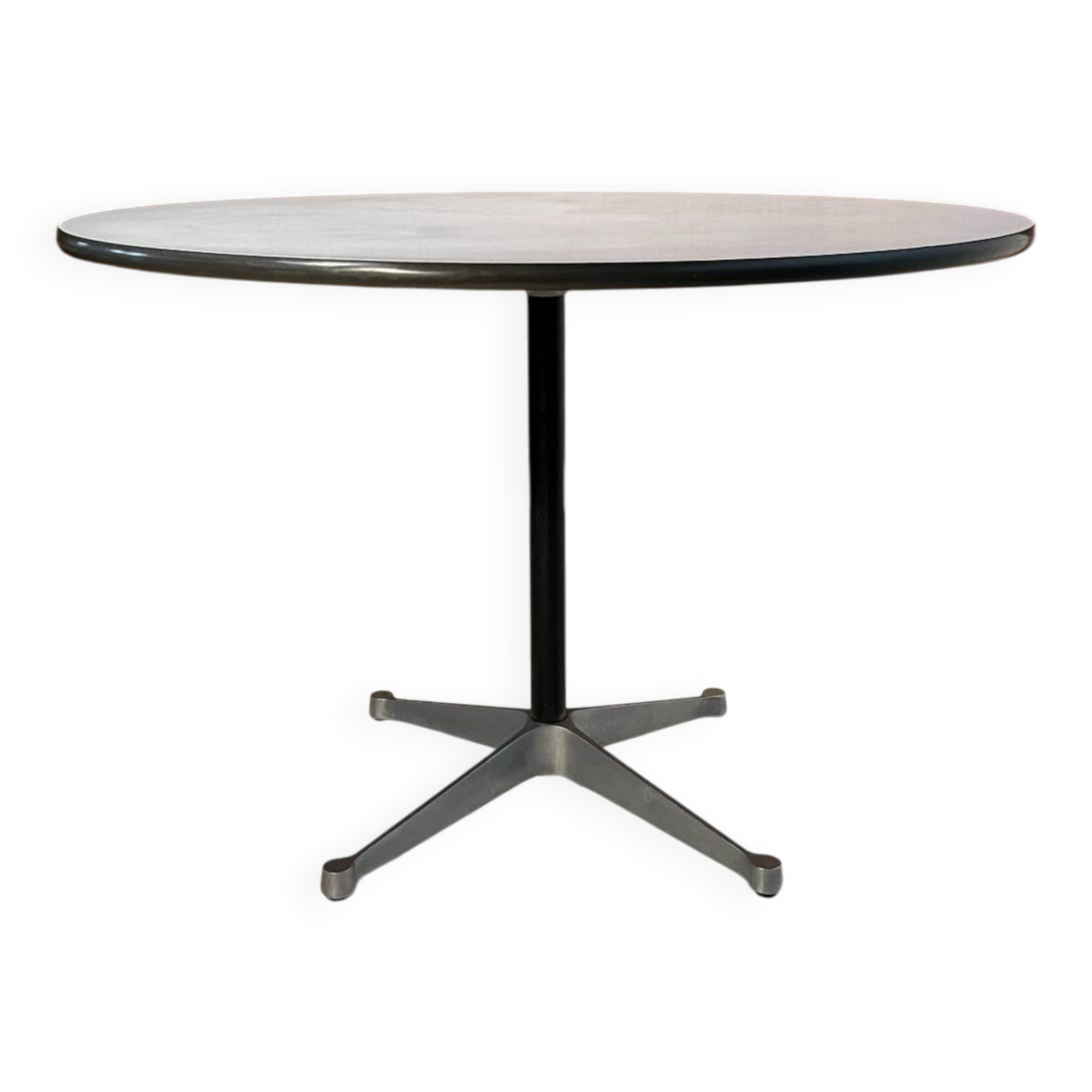 Vintage table, Eames design - Herman Miller USA edition