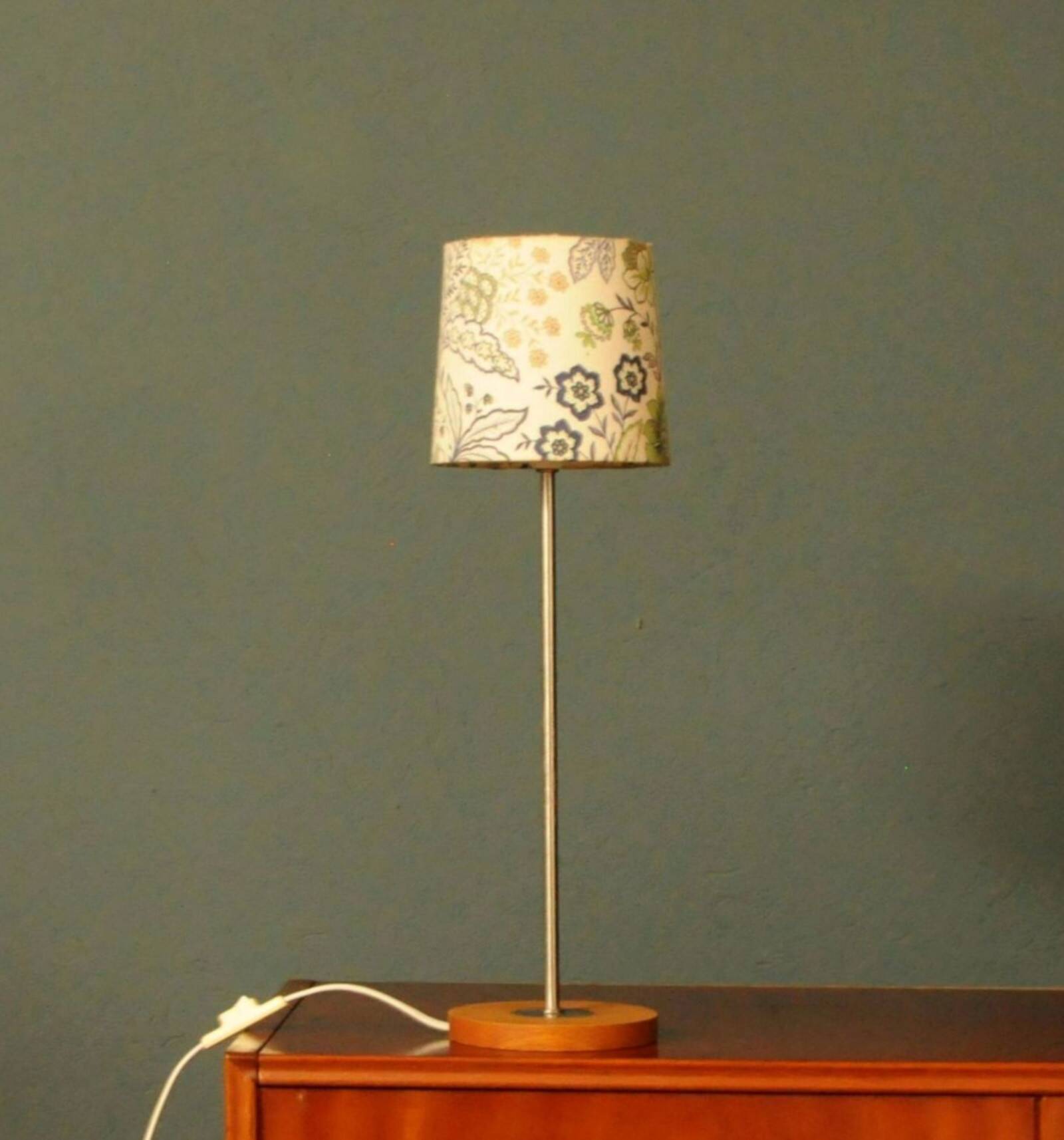 Lampe danoise moderne du milieu du siècle