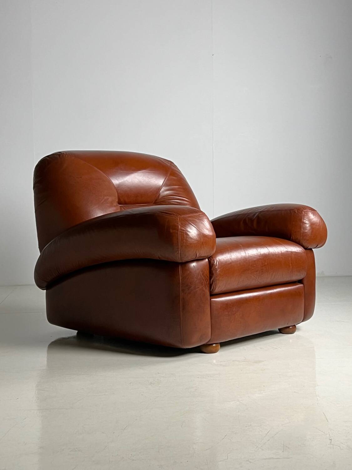 Itslian design chairs