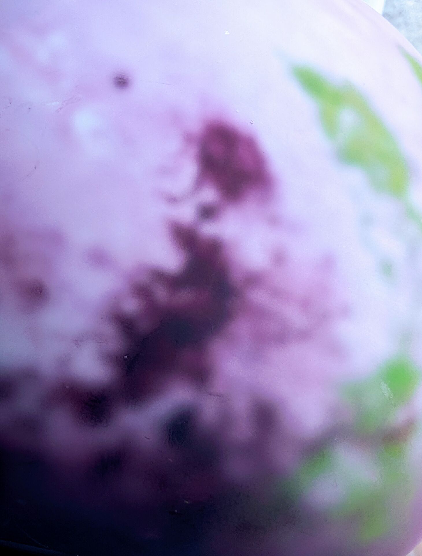 Vase Art Déco en verre marmoréen  Verrerie de Lagny, circa 1930