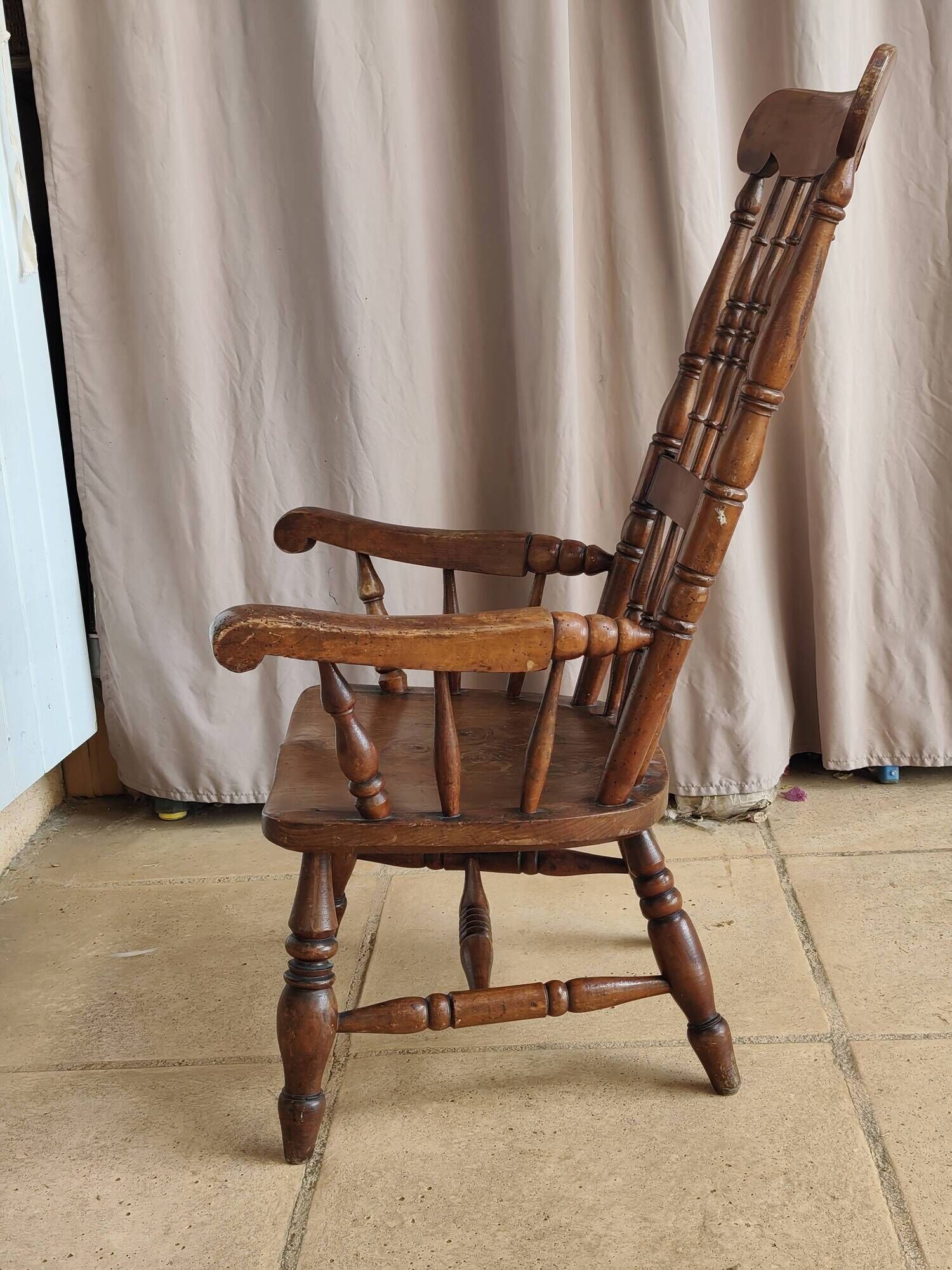 Windsor chair