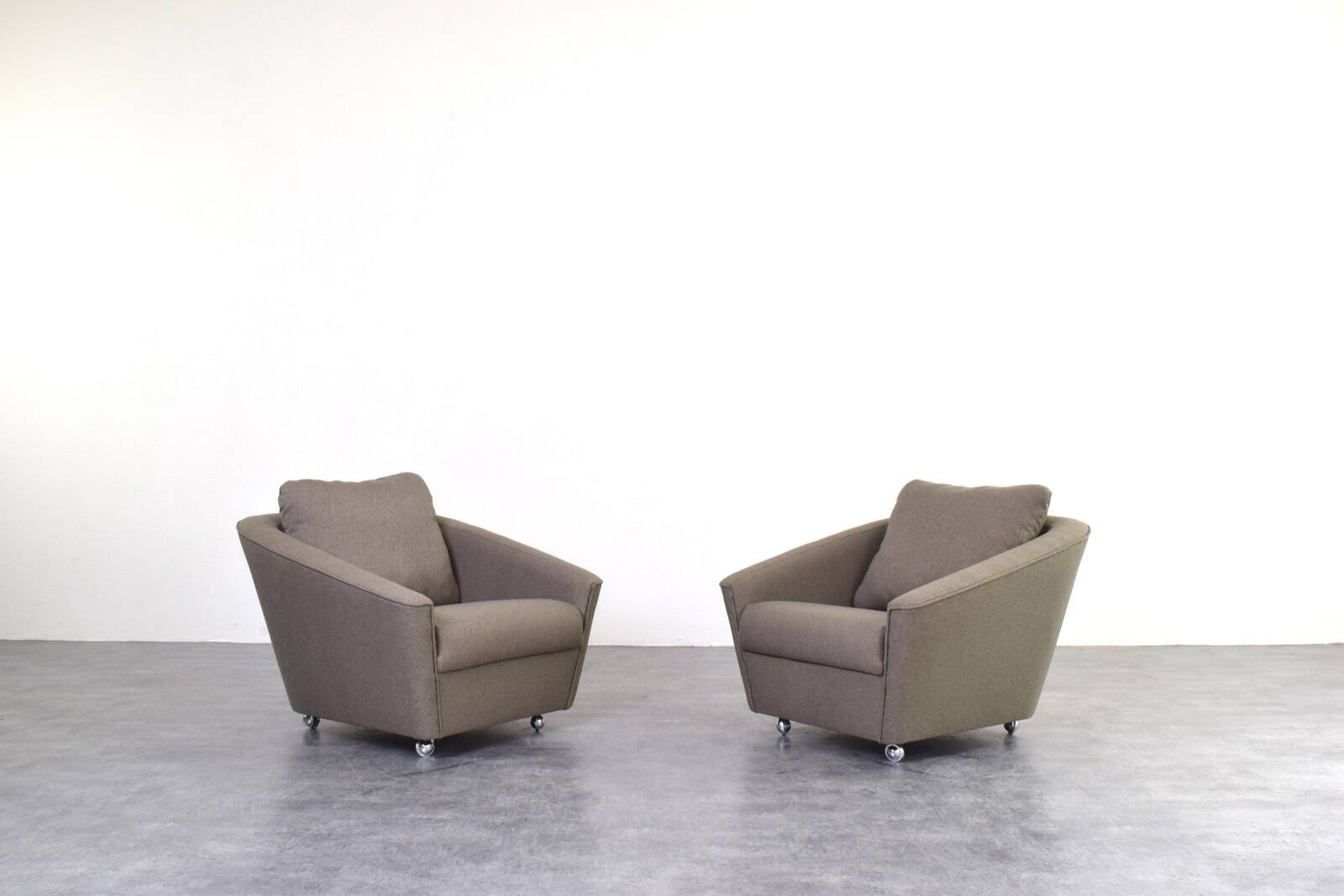 Space-Age German Lounge Chairs, 1960s, Set of 2
