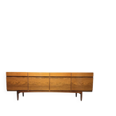 Enfilade FA66 par Ib Kofod-Larsen