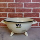 Enameled strainer