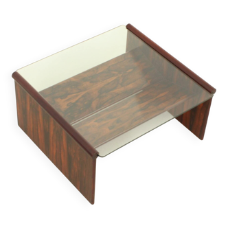 Italian coffee table in rosewood with magazine rack, 1960s.