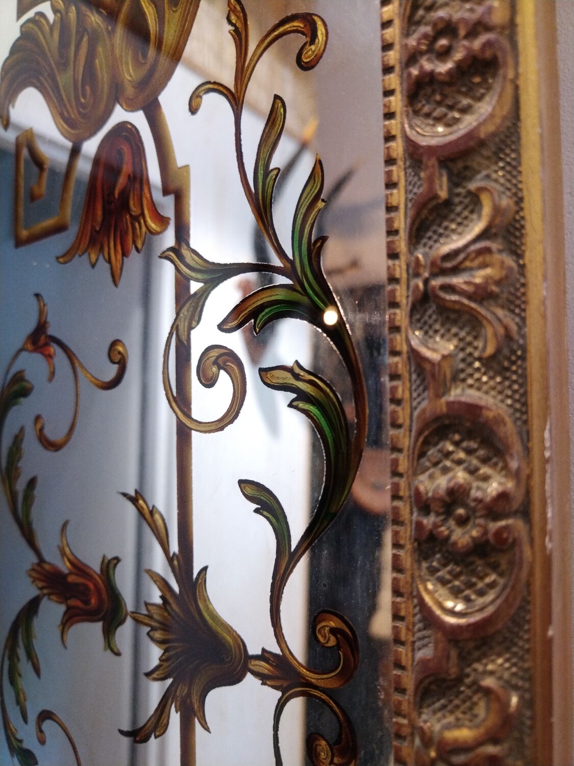 Bistro brasserie mirror