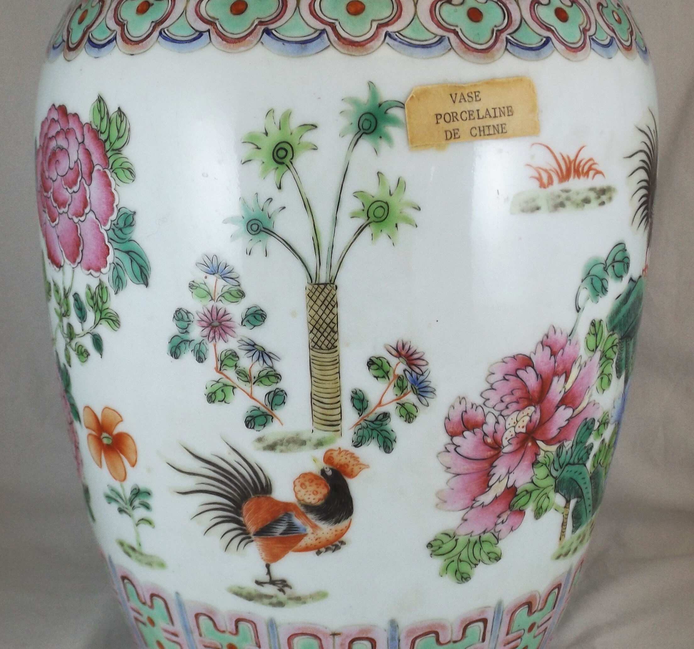 Ancient Chinese vase Rose family early 20th century