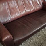 Oxblood leather sofa DeSede DS-72b