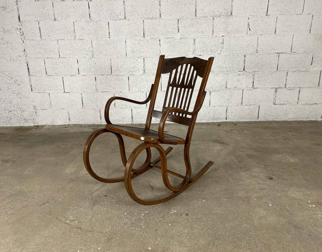 Art Nouveau Rocking Chair Model 824