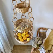 Large wicker suspension with three baskets, twisted ring chain.