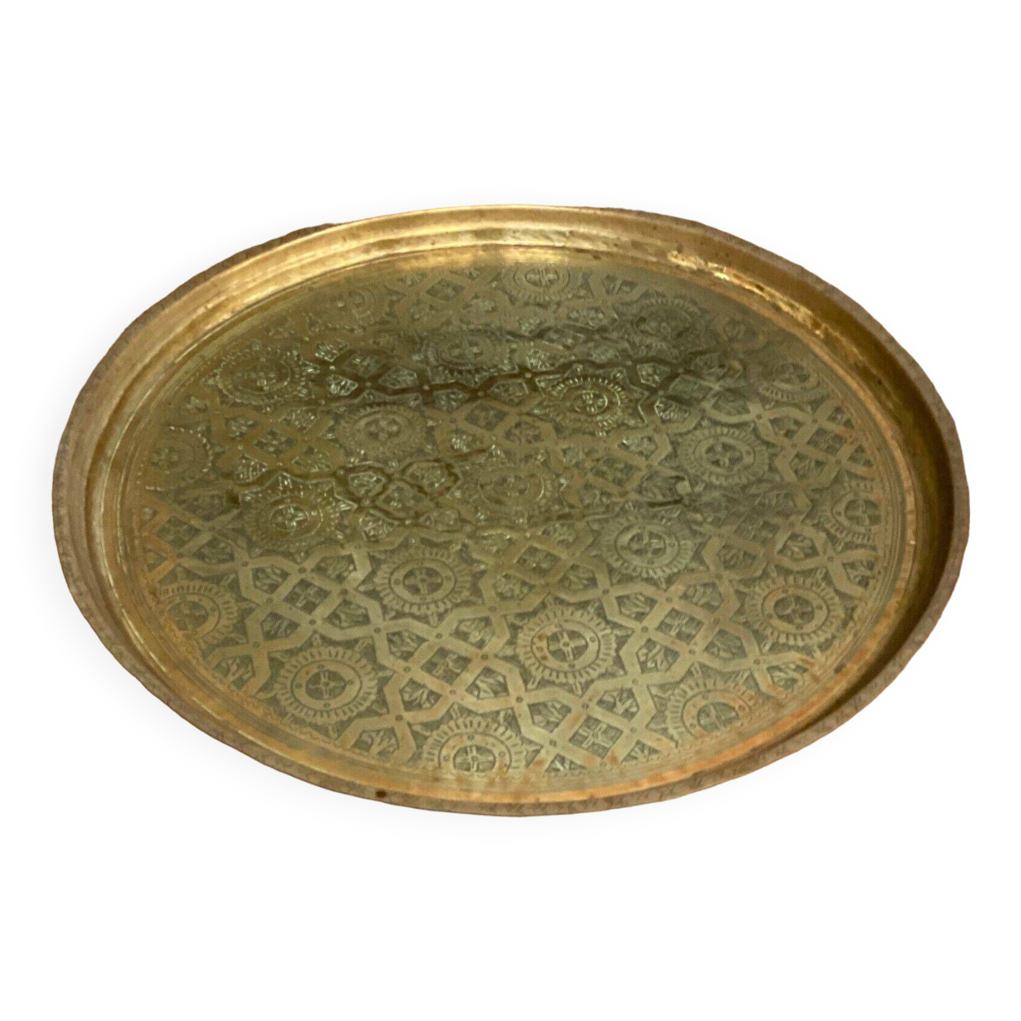 Oriental tea tray in copper or brass richly decorated 20th century