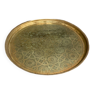 Oriental tea tray in copper or brass richly decorated 20th century