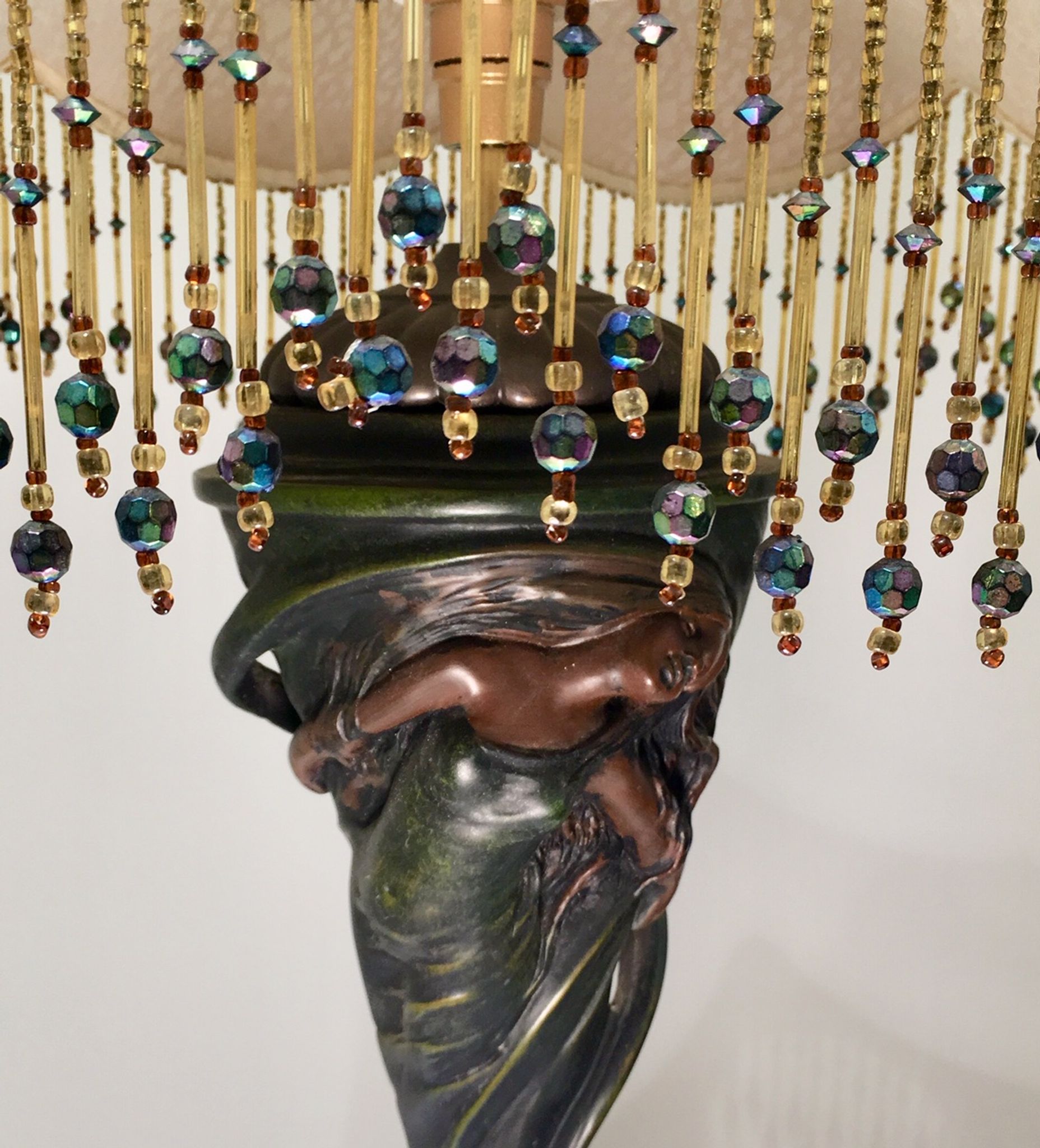 Art nouveau lamp