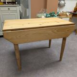Farmhouse Table with Drop Leaf