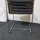 Un ensemble de 6 chaises à manger vintage à cadre métallique