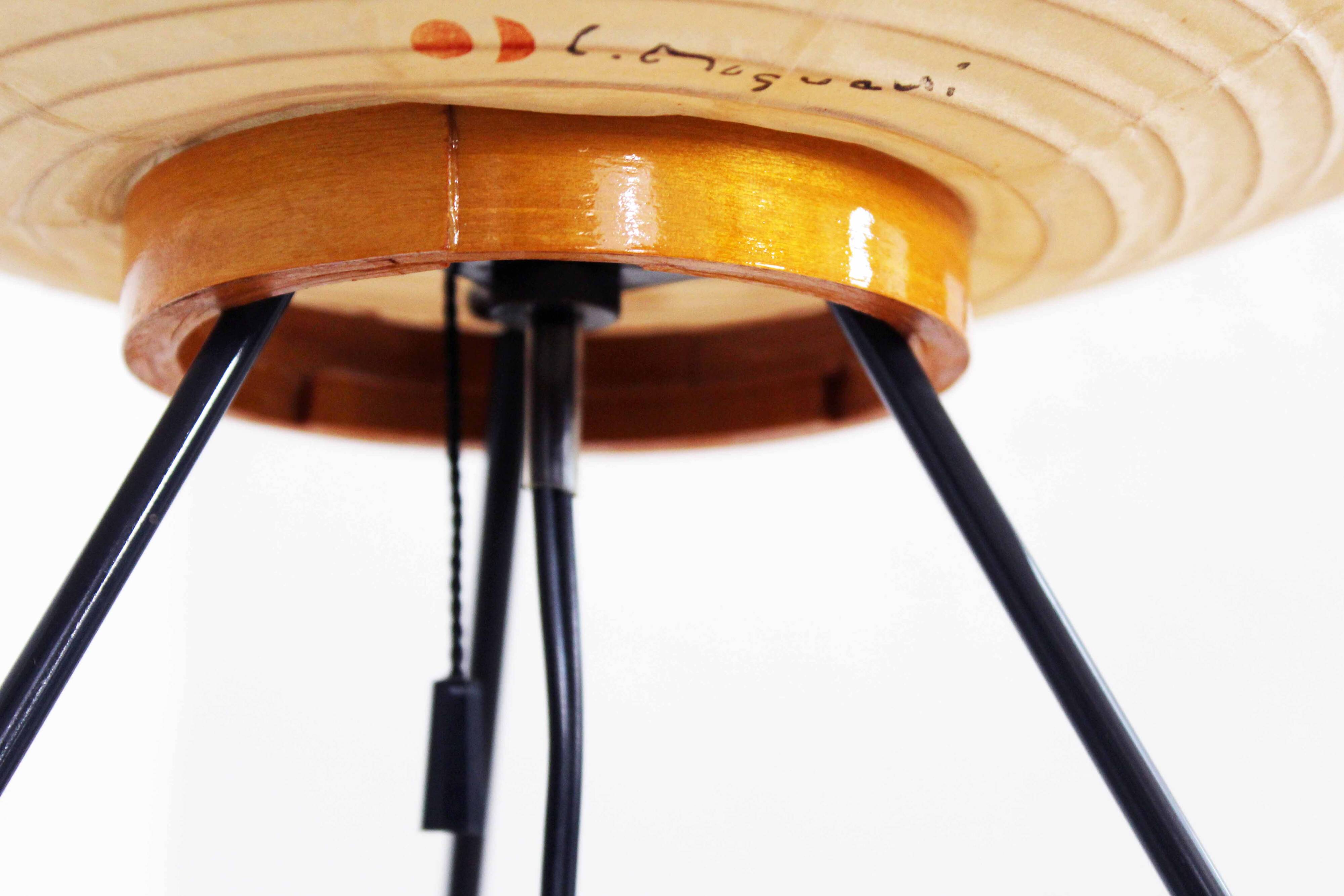Lampadaire AKARI d'Isamu Noguchi