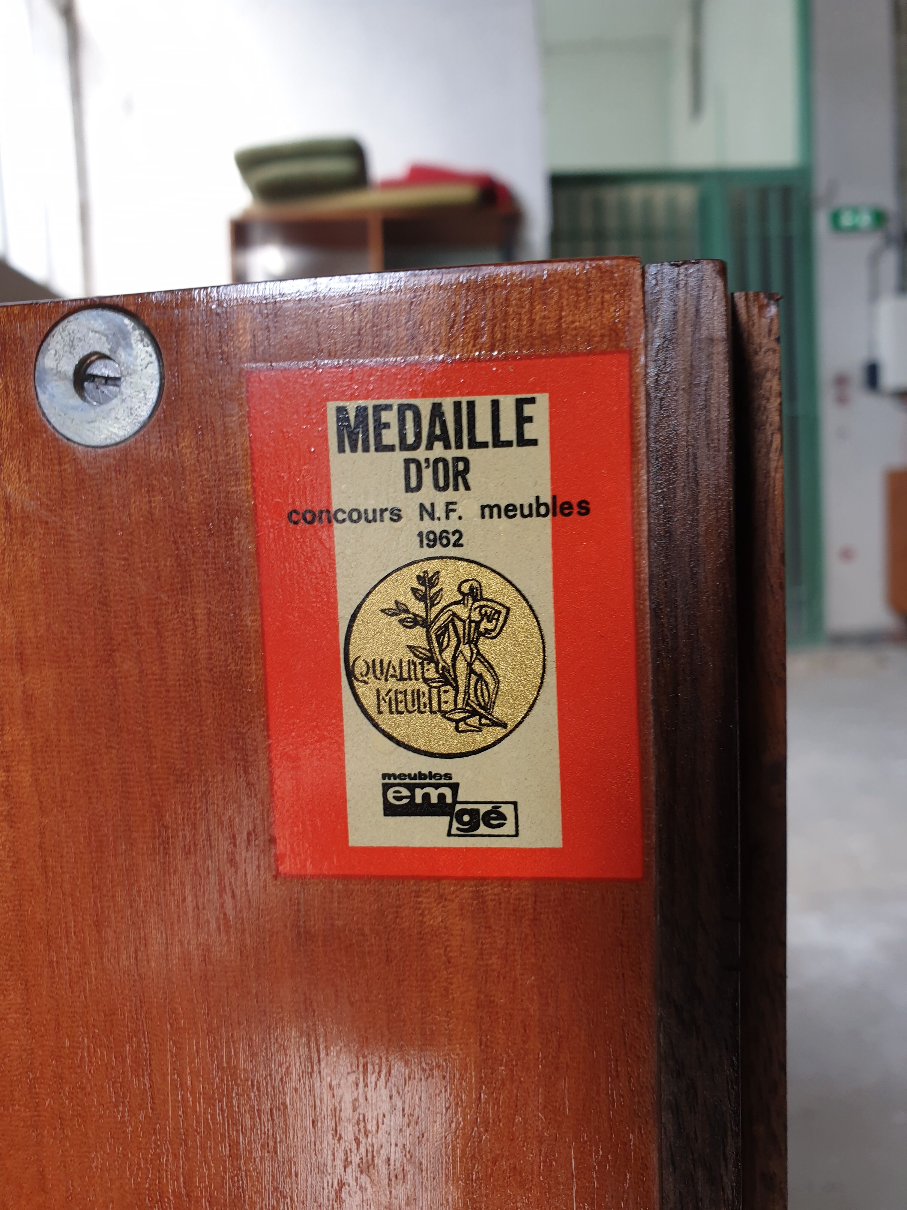 Teak sideboard of the Maison Emgé