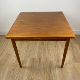 Scandinavian table