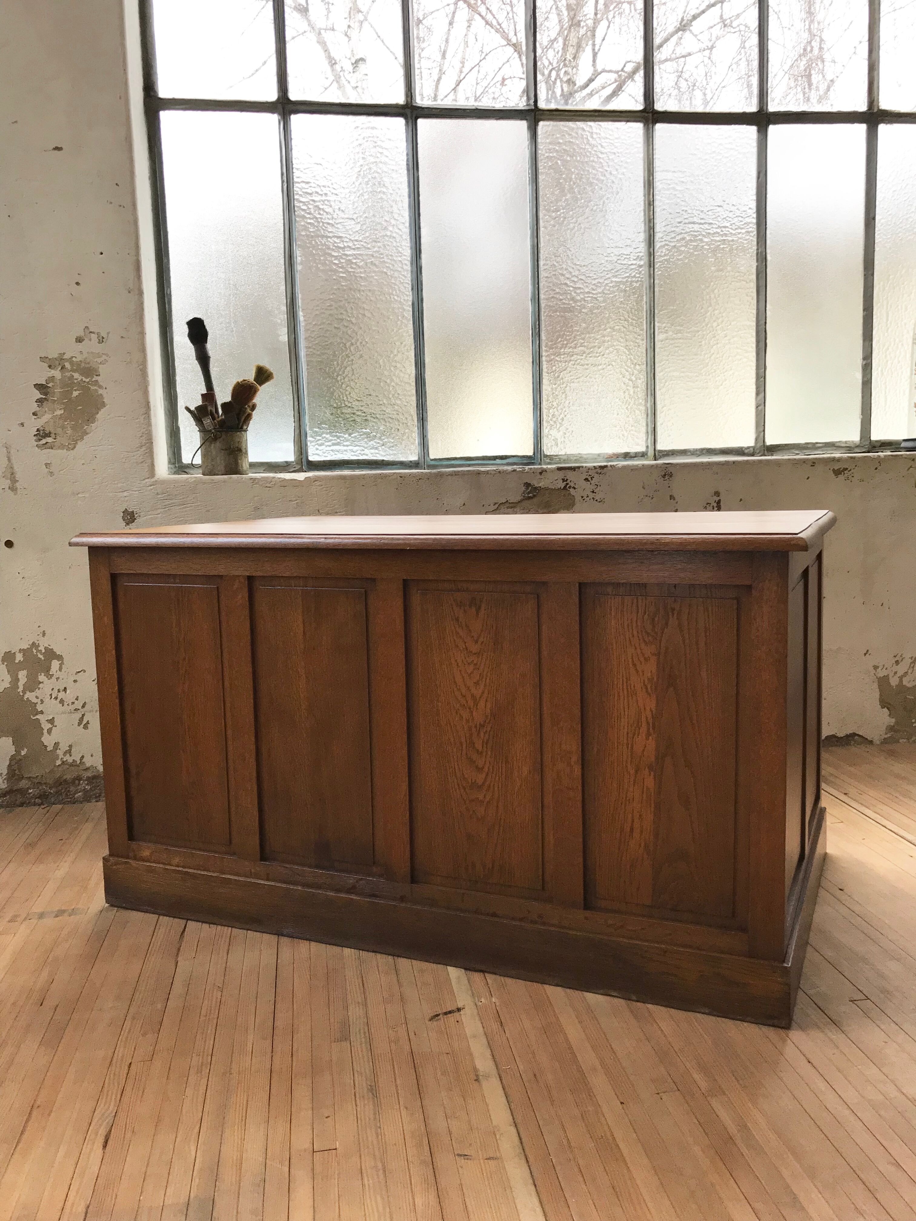 Desk with drawers in oak