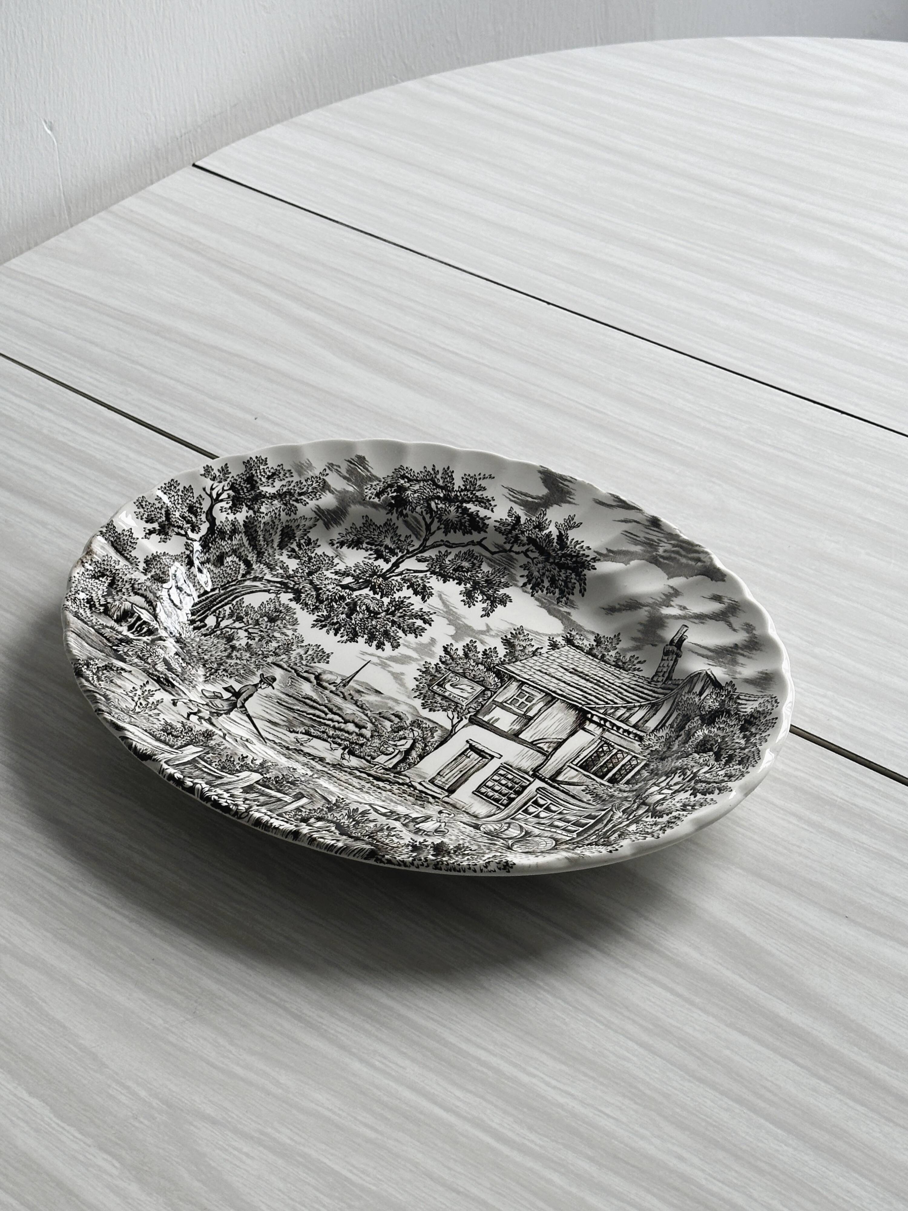 Myott Staffordshire The Hunter black English oval dish.