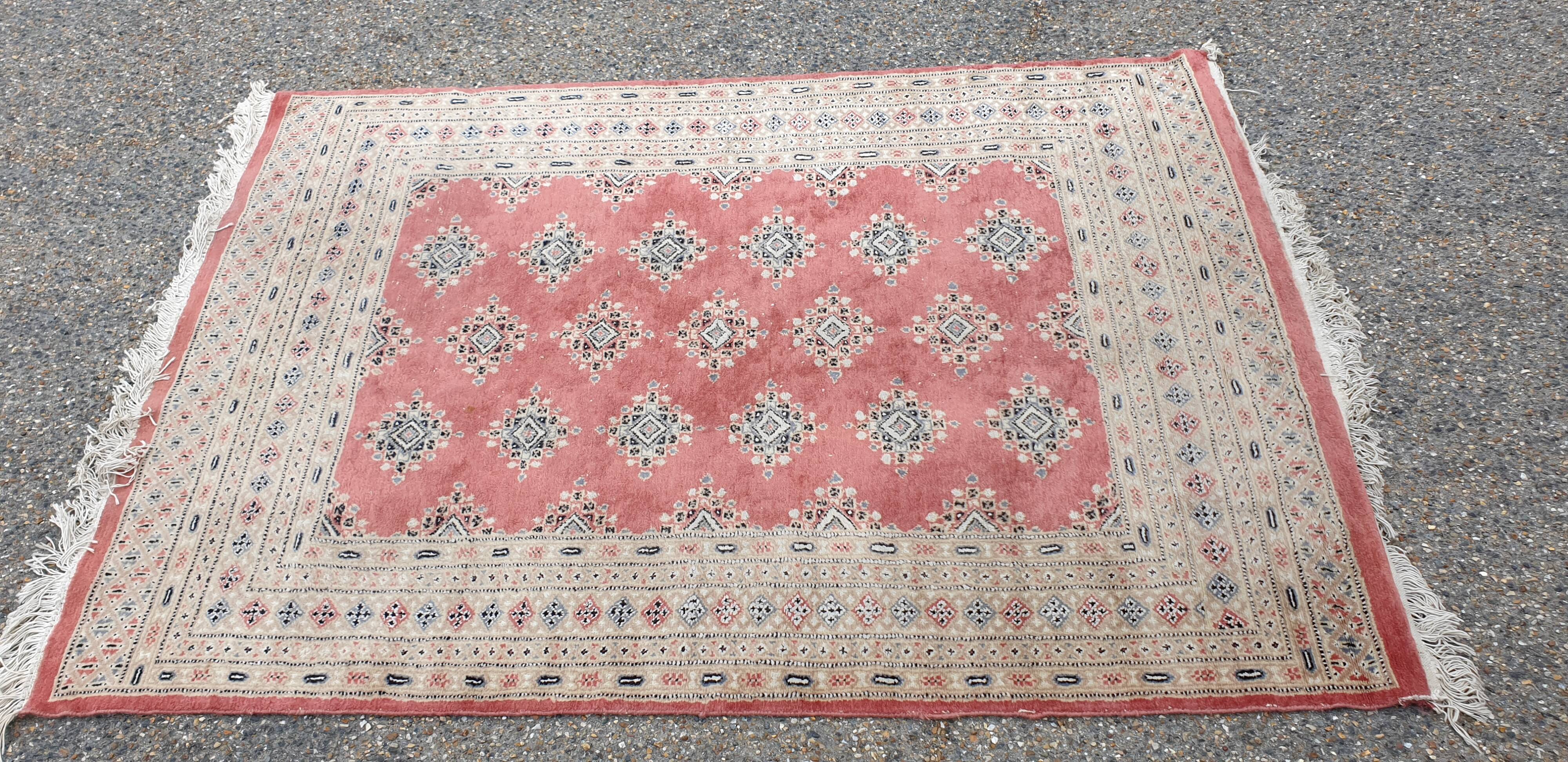 Oriental carpet 122x170cm