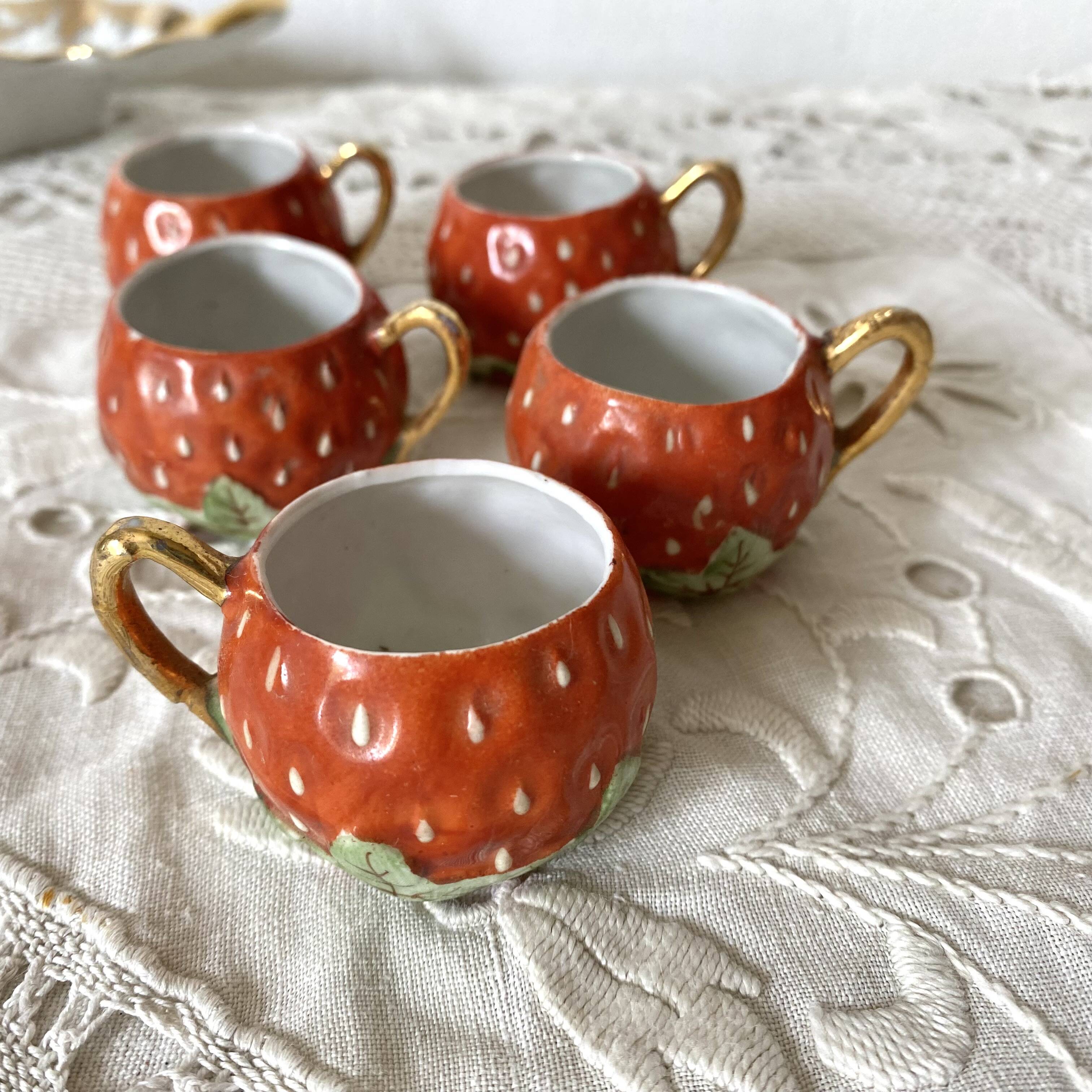 Miniature Strawberry Slushie Cups