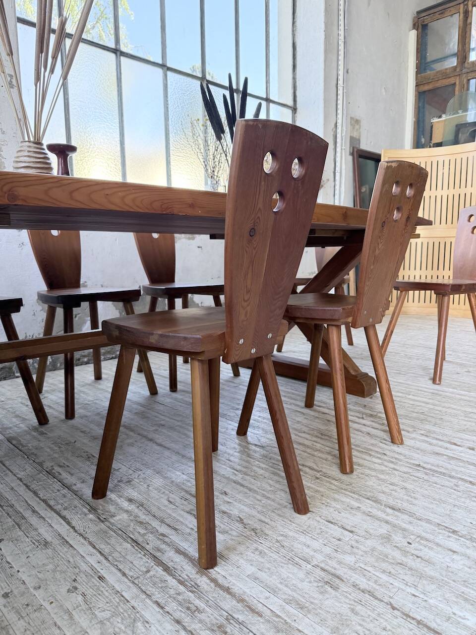 Mountain furniture set with table and 8 chairs Malmvall.