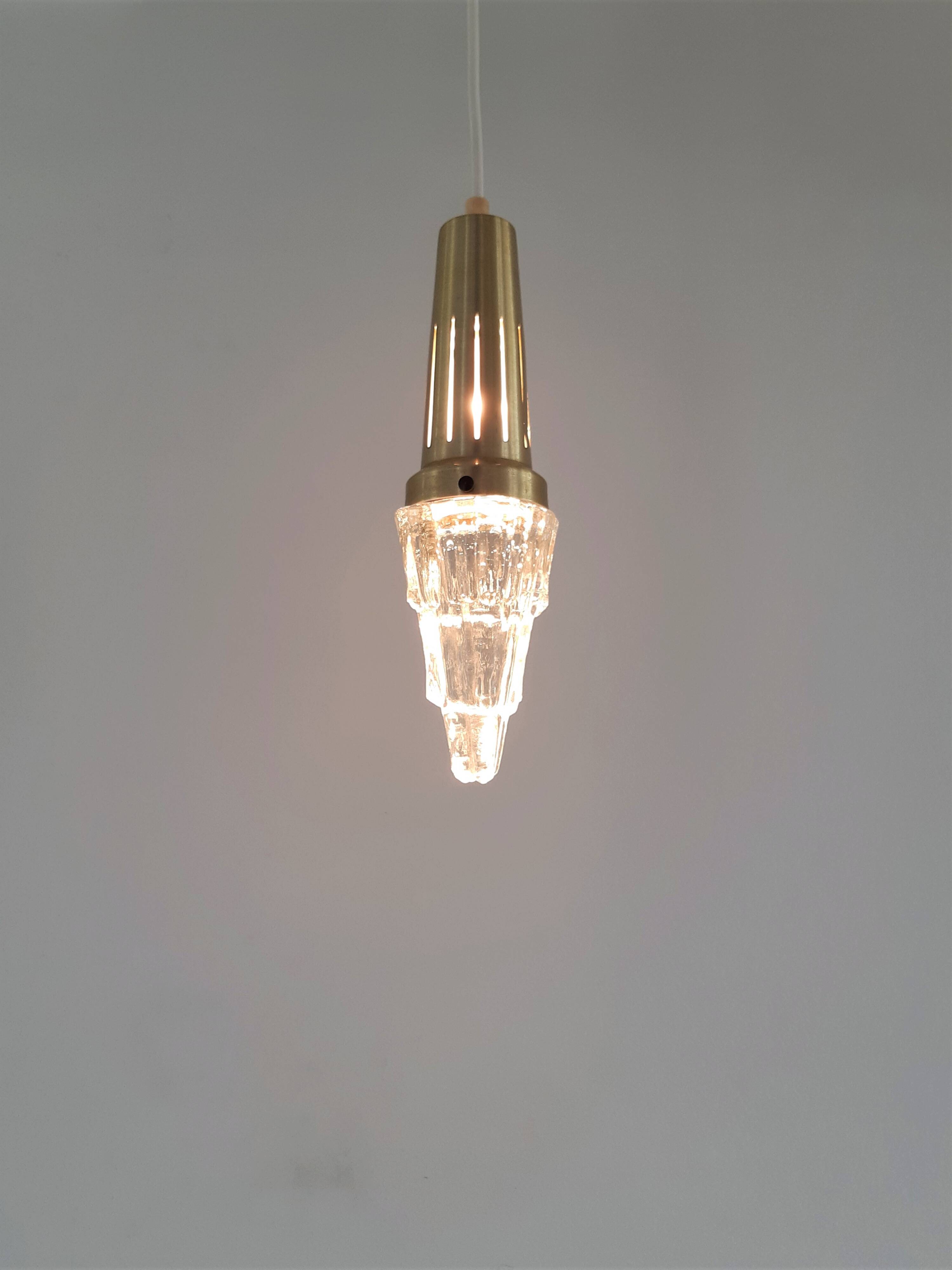 Set of 2 vintage glass & brass icicle pendant lamps for Vitrika, Denmark, 1960's/1970's