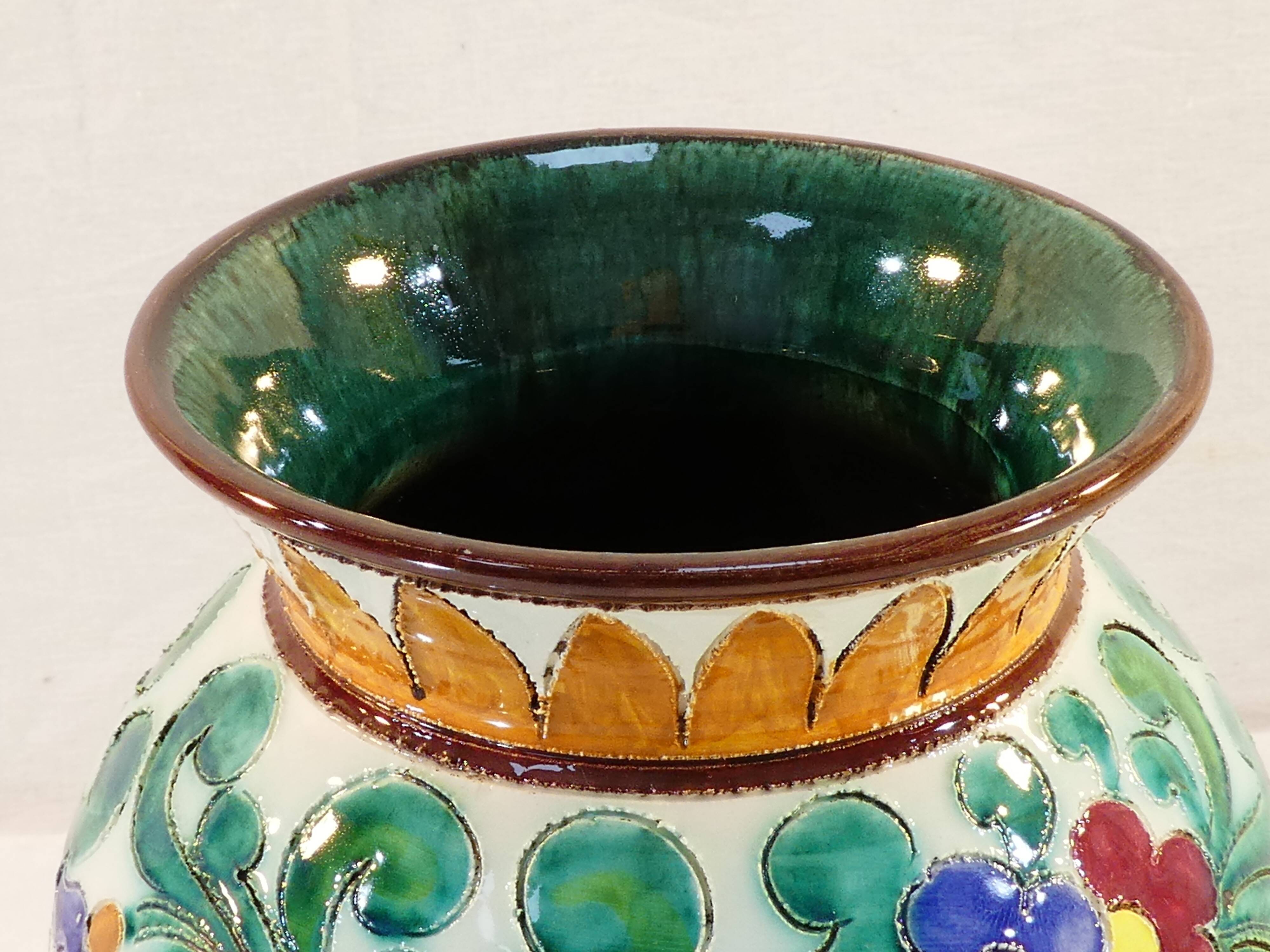 Vase in faience cecart monaco