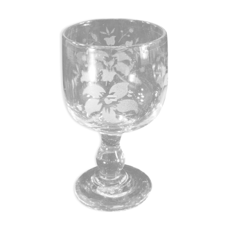 Old blown glass engraved with acid XIXth floral decoration
