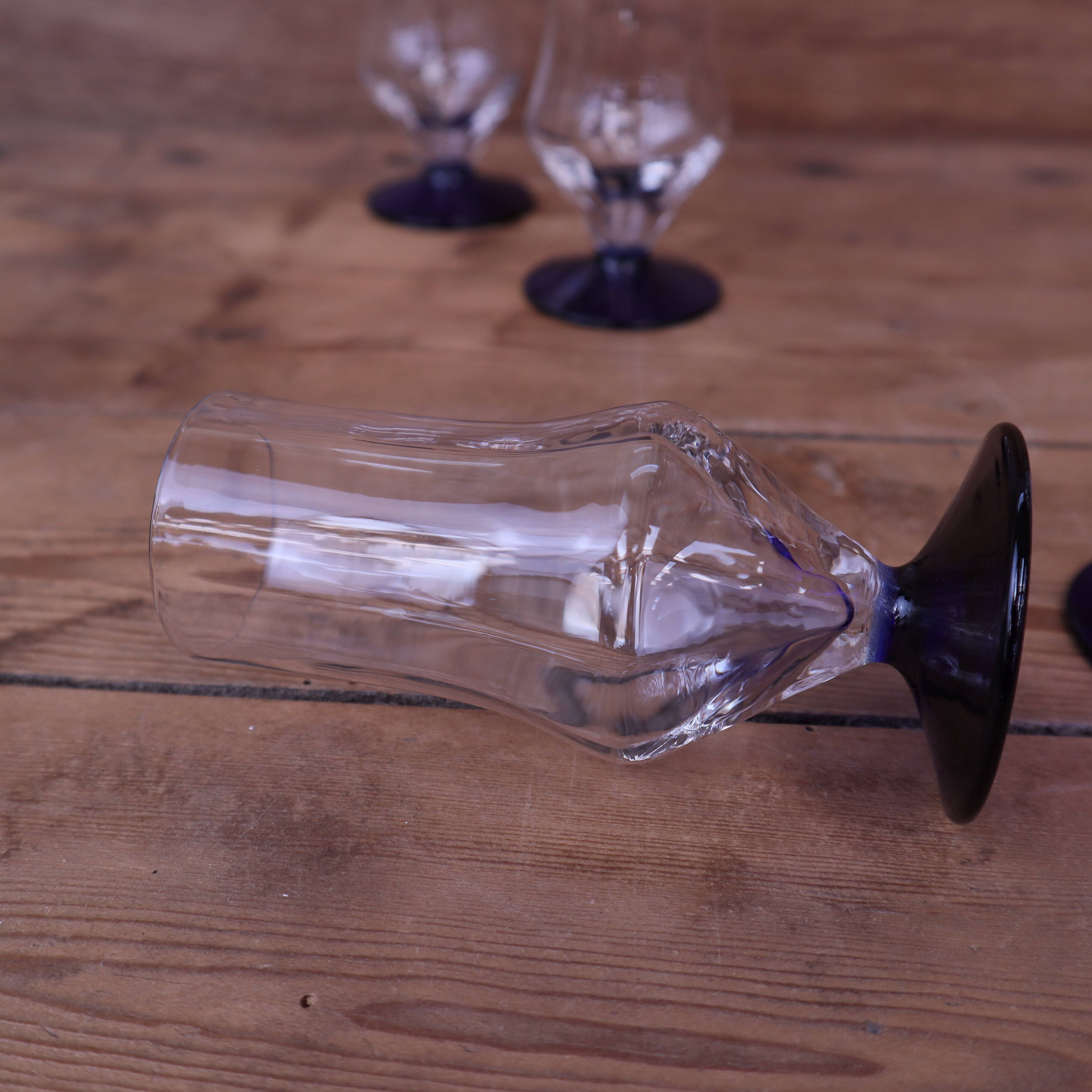 4 vintage blue-footed flutes from France, 1940.