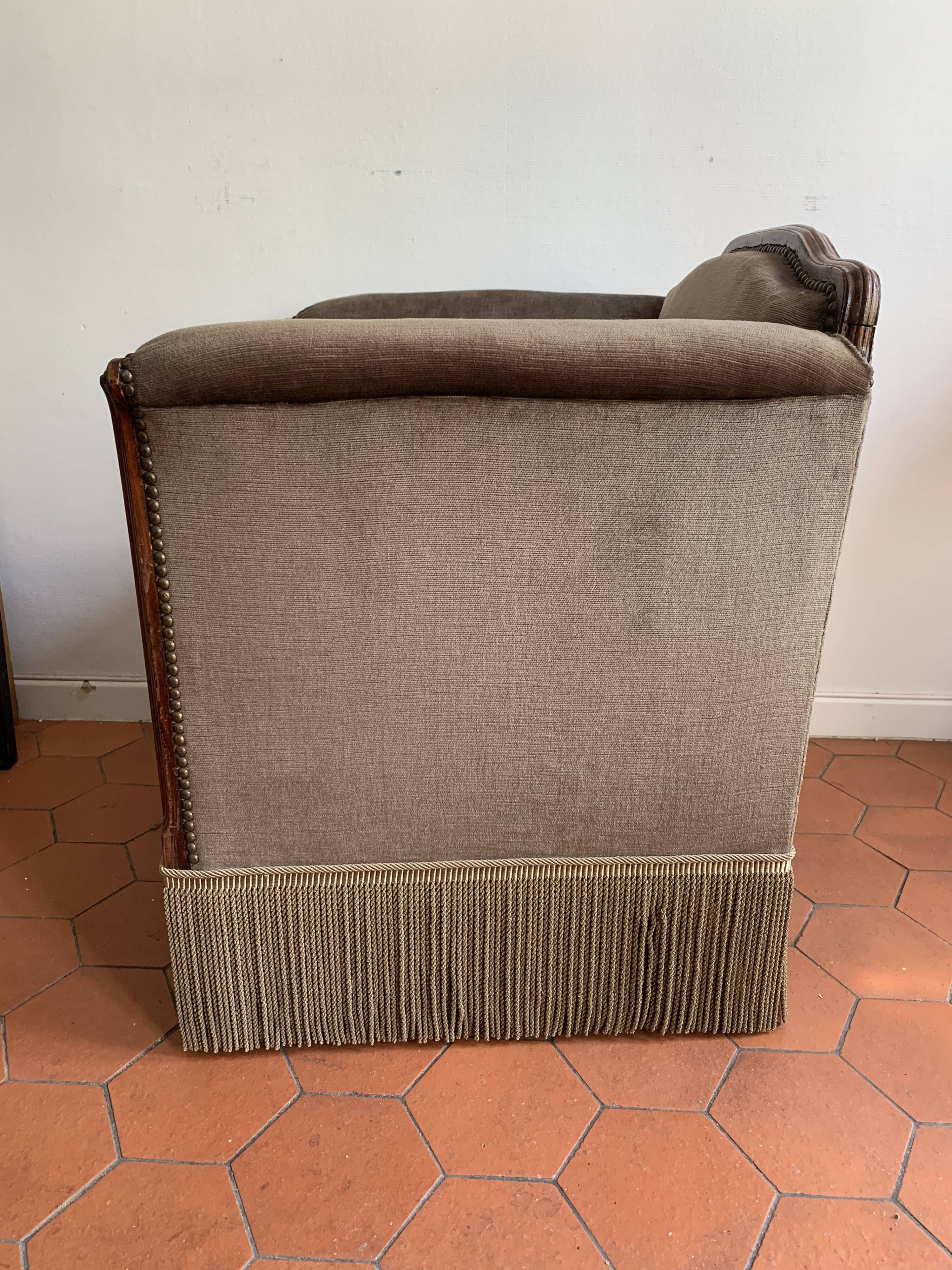 Art Deco armchair in taupe velvet, 1920/30