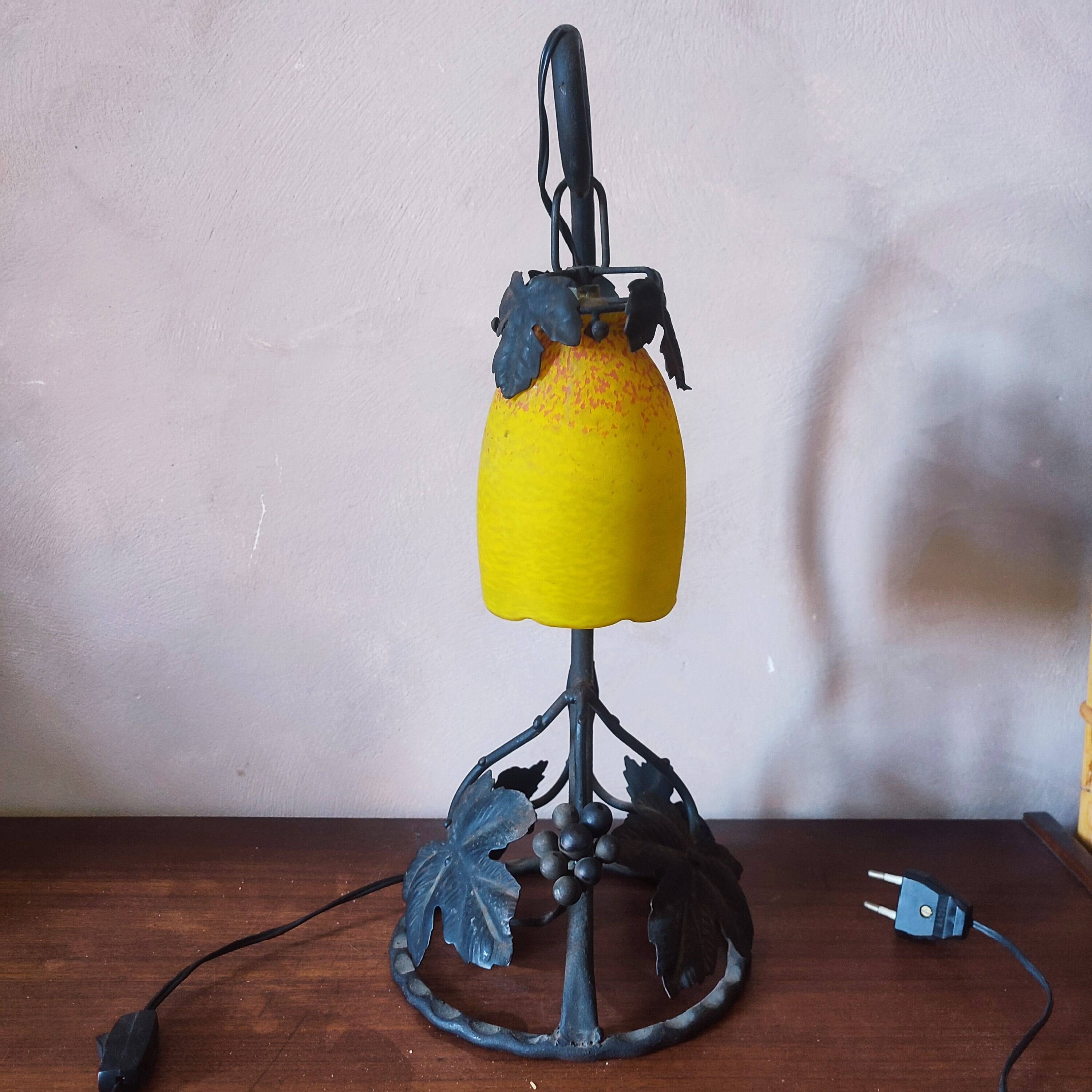 Art Nouveau table lamp