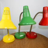 Lampes de bureau réglables en métal peint vert, rouge et jaune et bras spiralé chromé de TEP,
