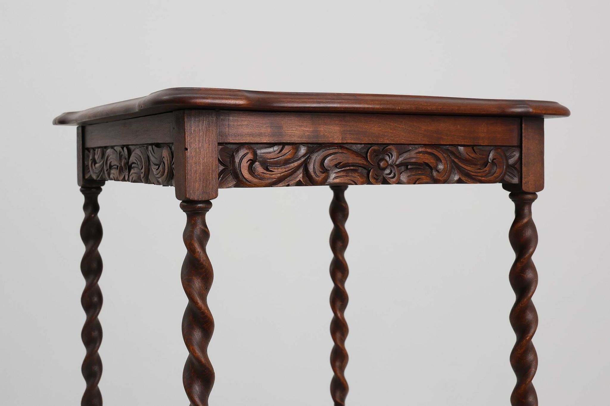 Table d'appoint ancienne en chêne français, vers 1900