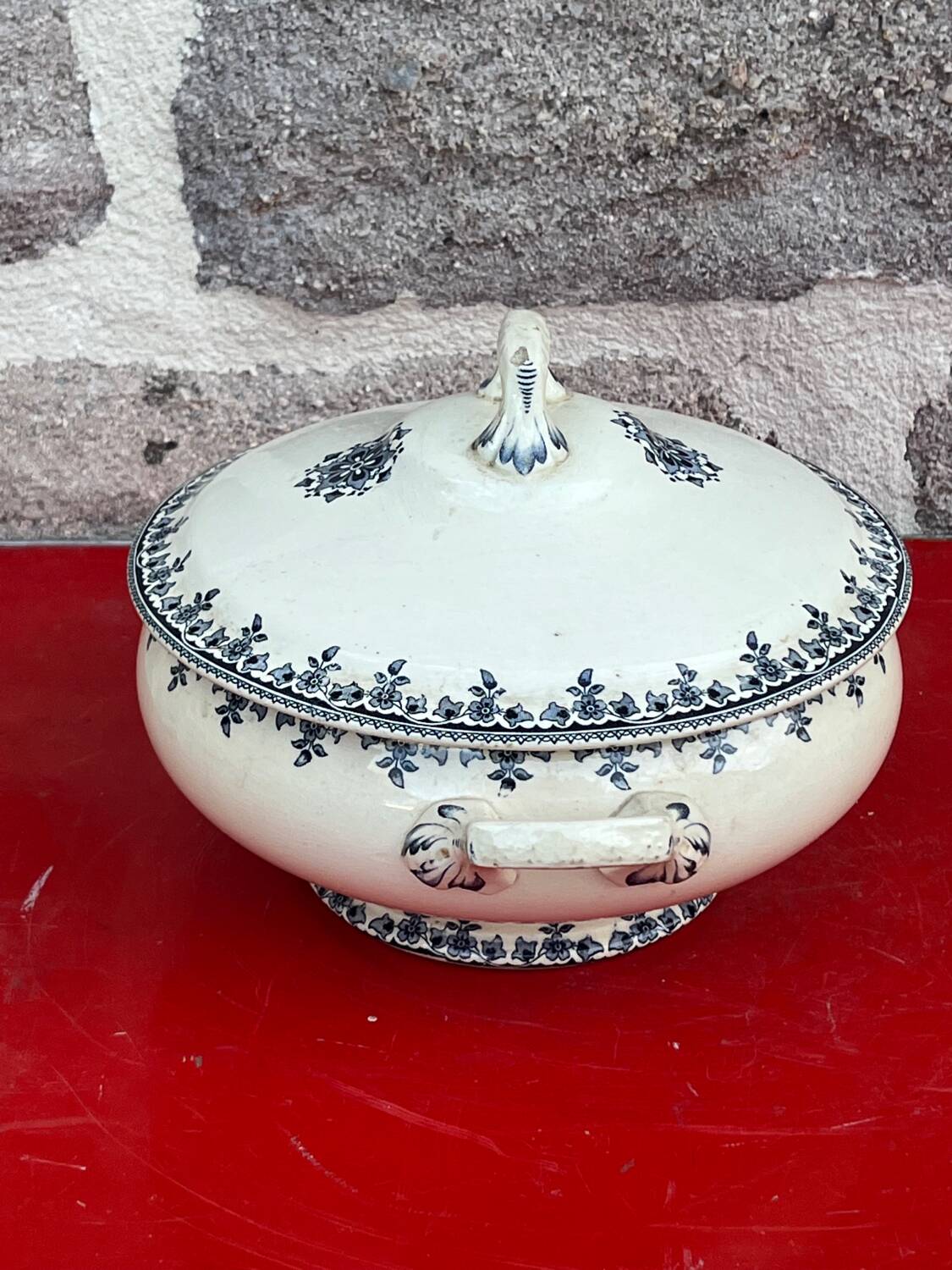 Tureen