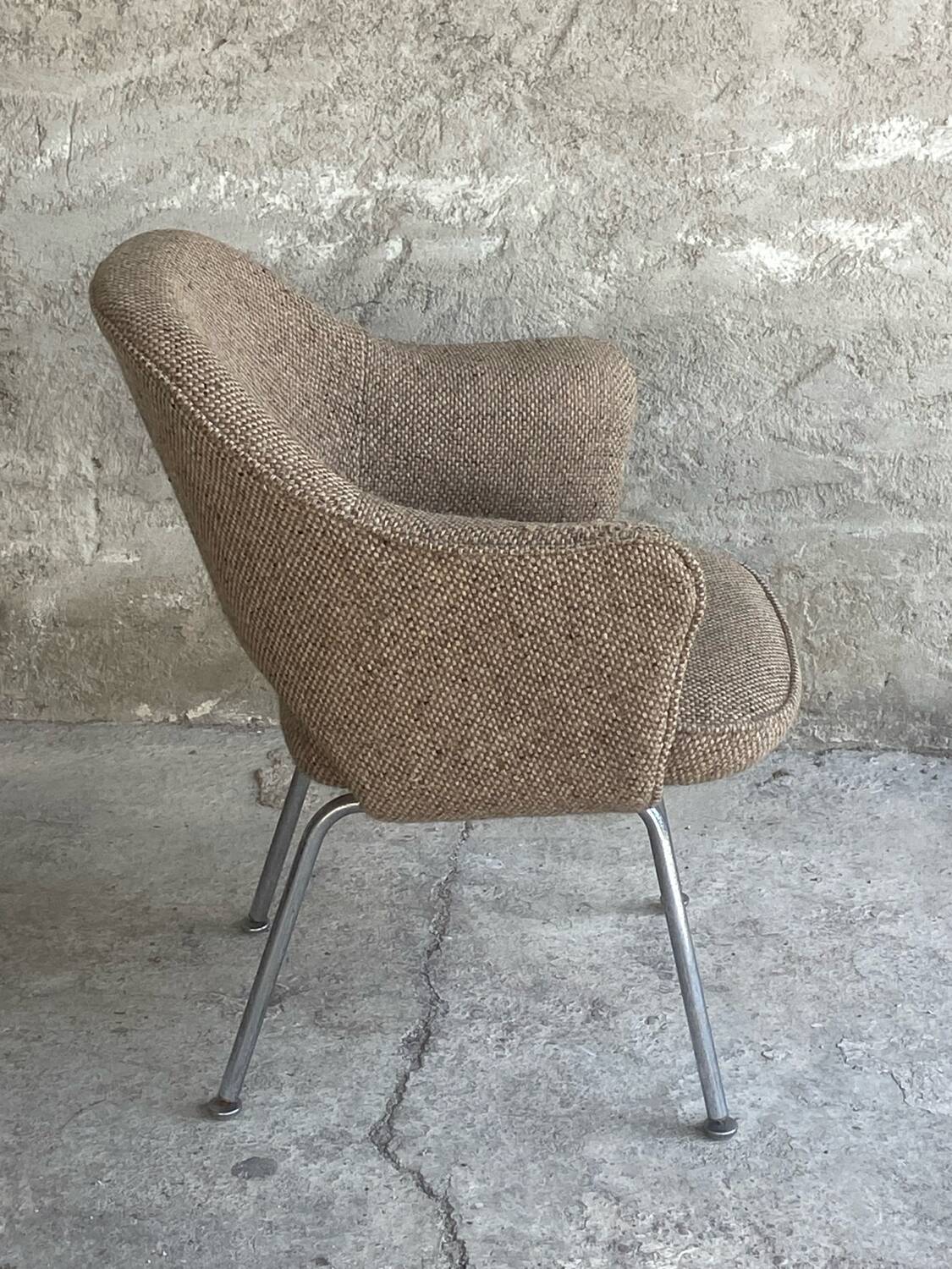 Conference chair Eero Saarinen, Knoll