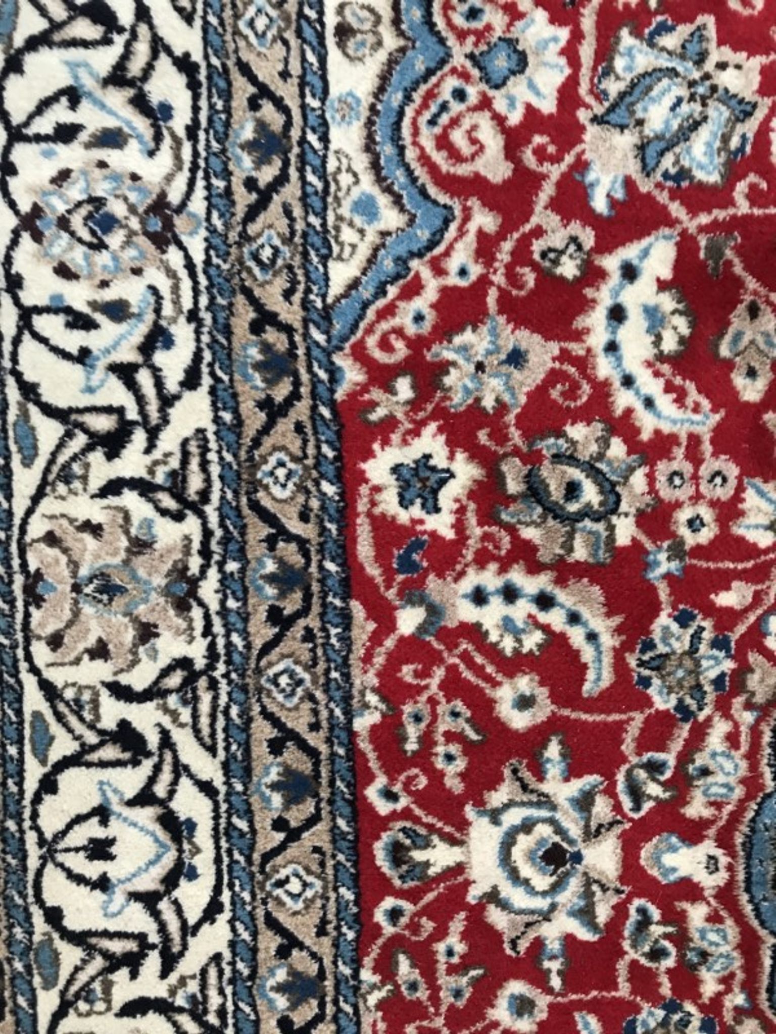 Carpet persian nain 165 x 236 cm