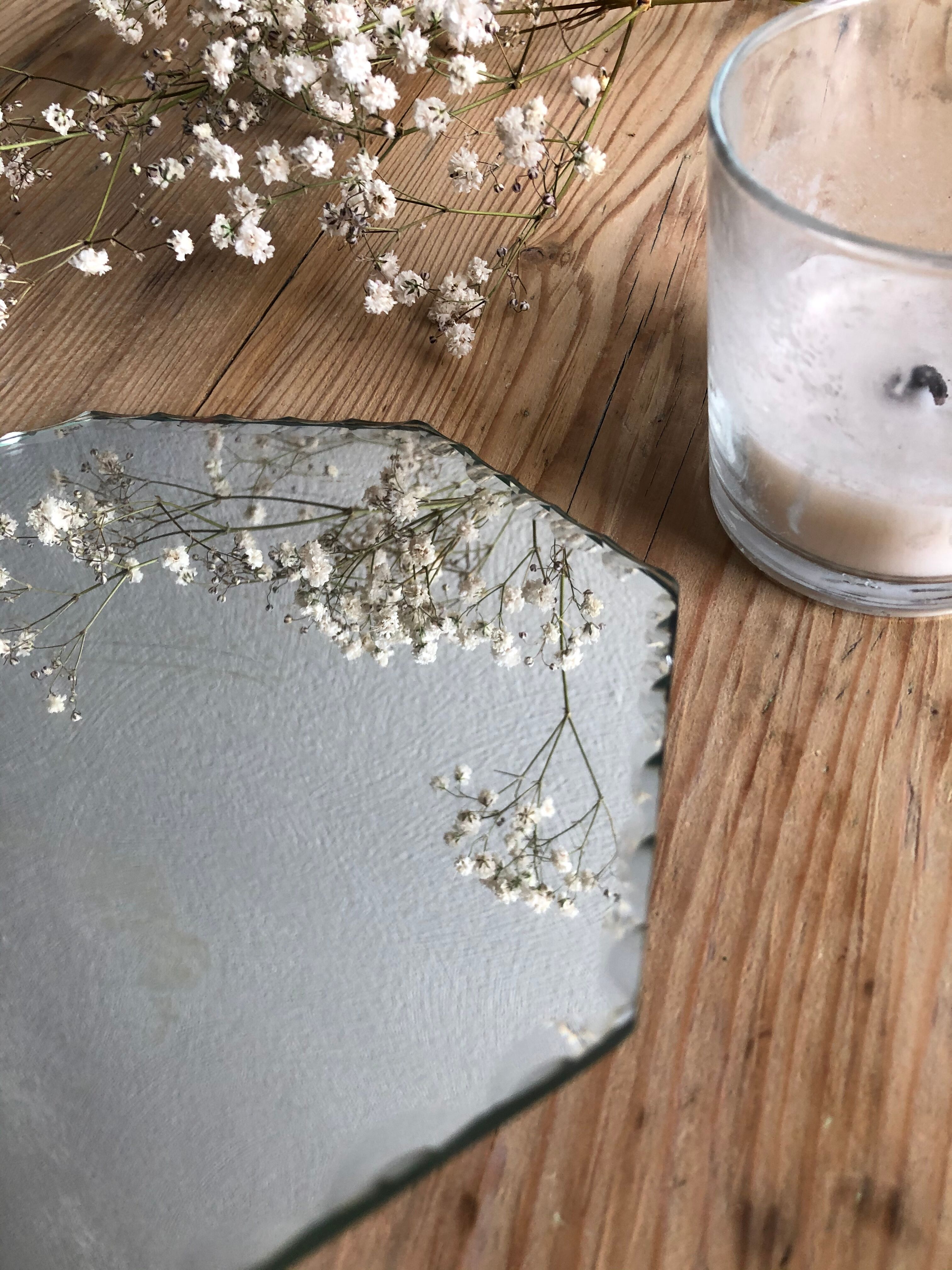 Beveled mirror 18 x 18 cm