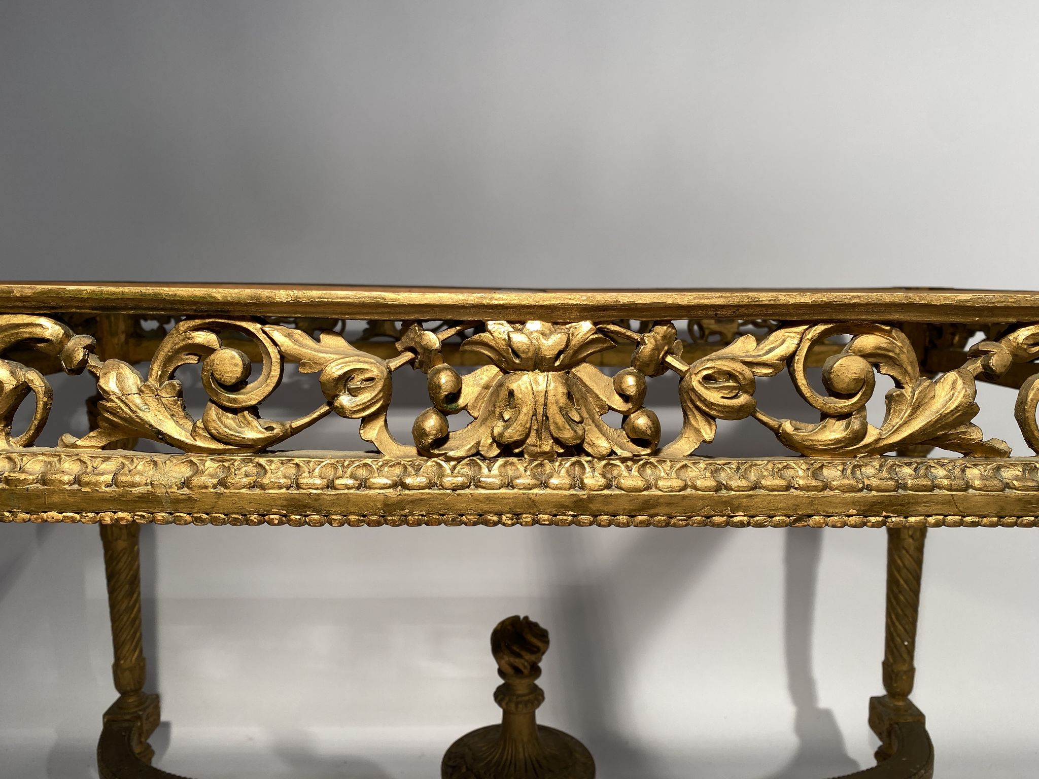 Middle wooden table with green-golden patina Louis XVI style, nineteenth century.