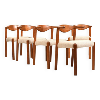 Set of Five solid Teak Cow Horn Chairs by Dyrlund