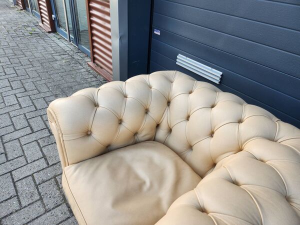 Poltrona Frau - Chester Fauteuil par Renzo Frau