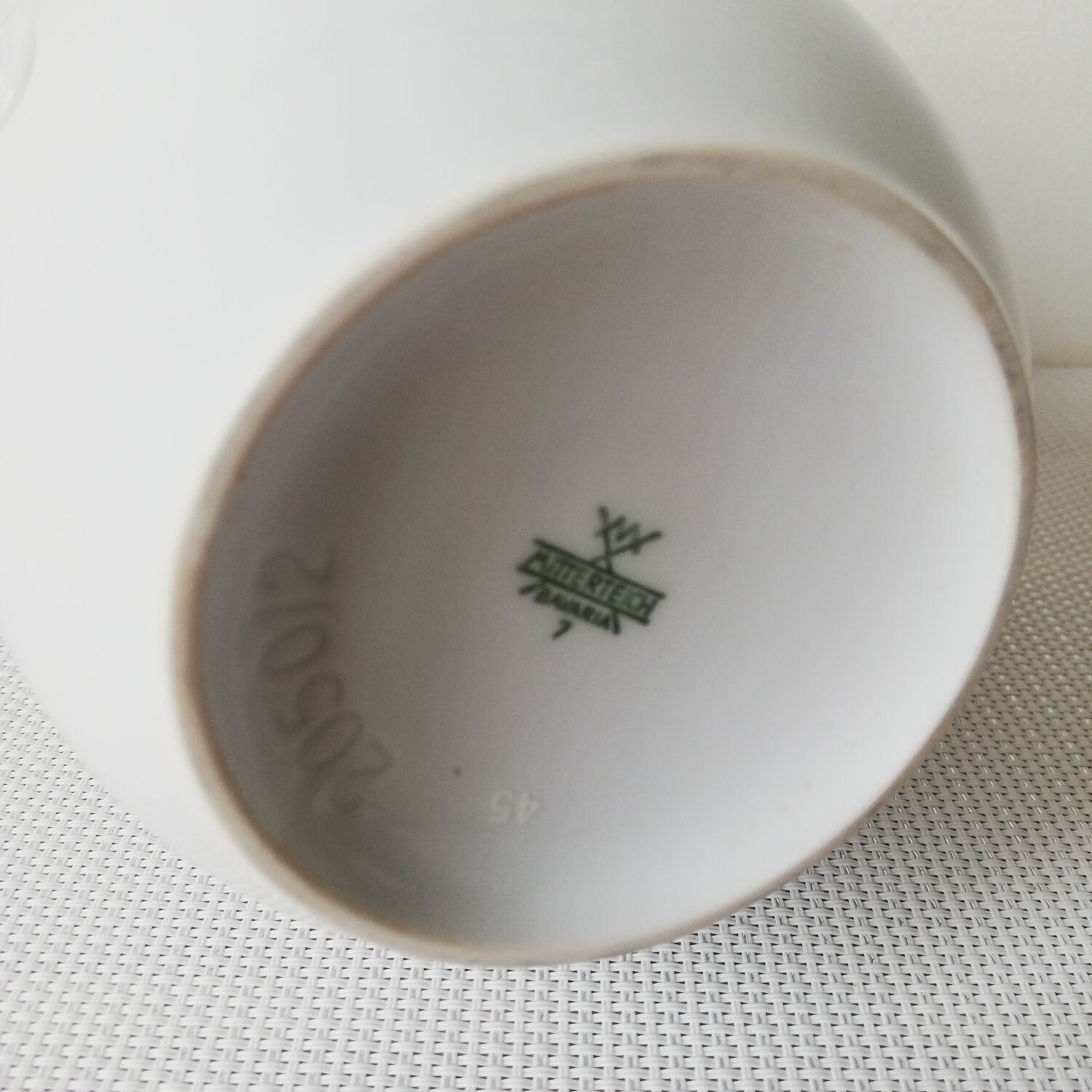 Coffee maker and accessories