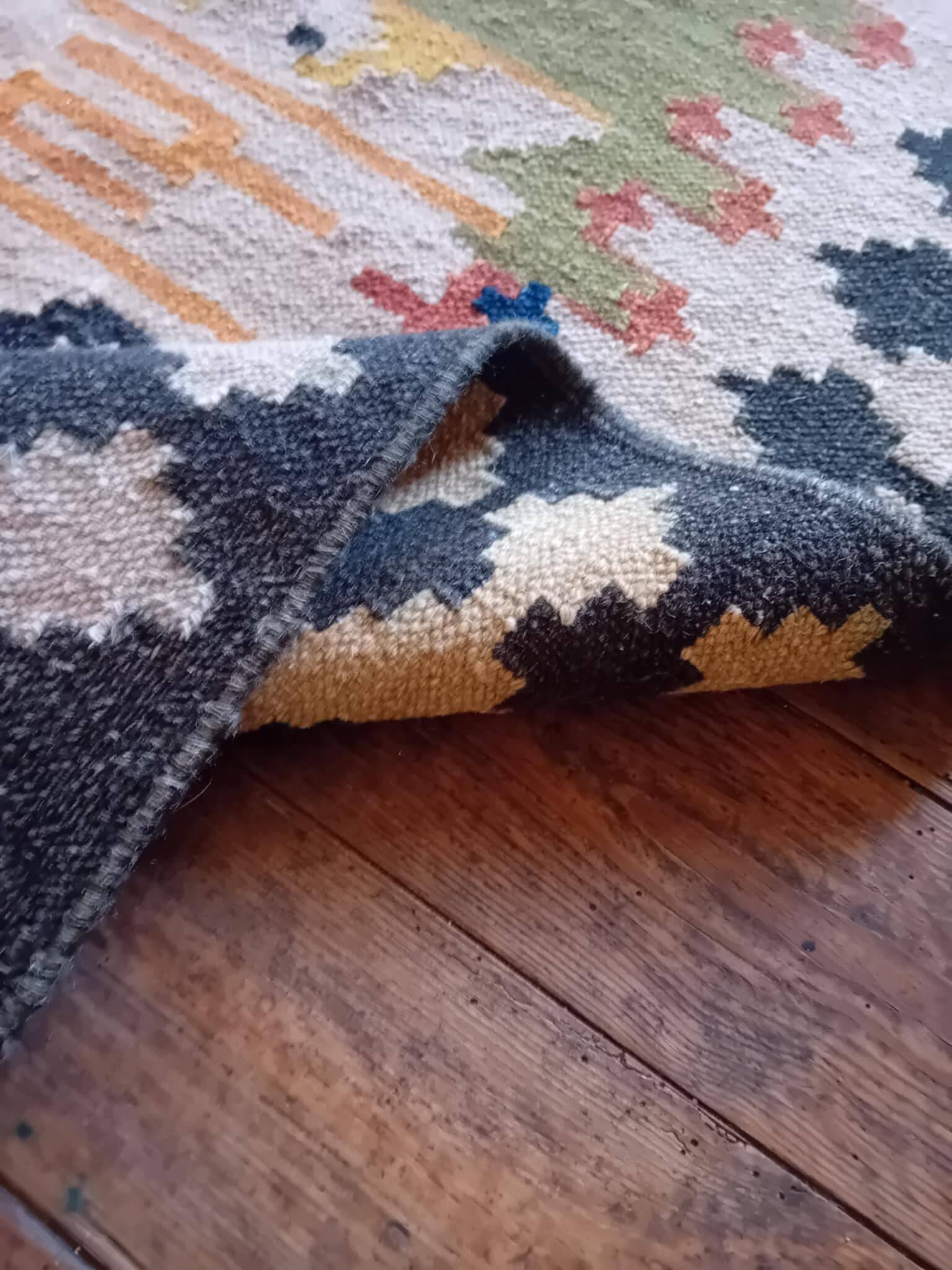 Handmade Indian Kilim Sivas 200x140cm