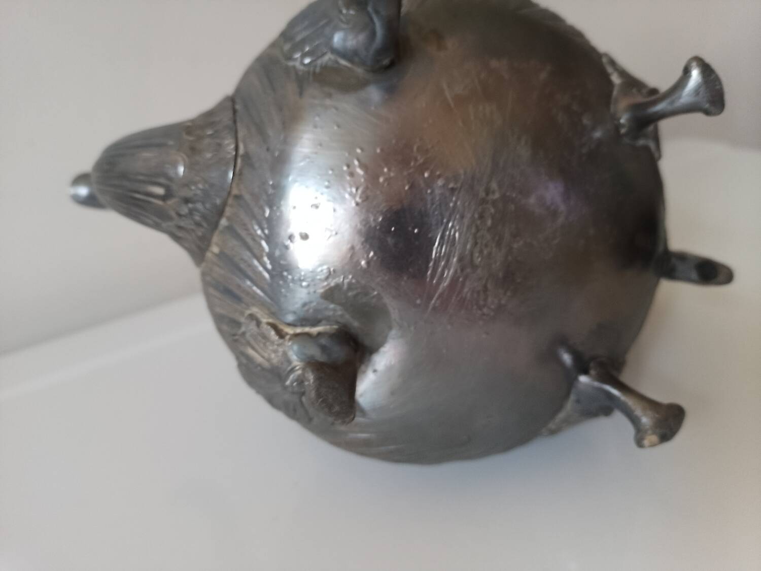 Sheffield teapot, silver, 19th century.