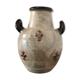 Vase with handles in Guérin sandstone