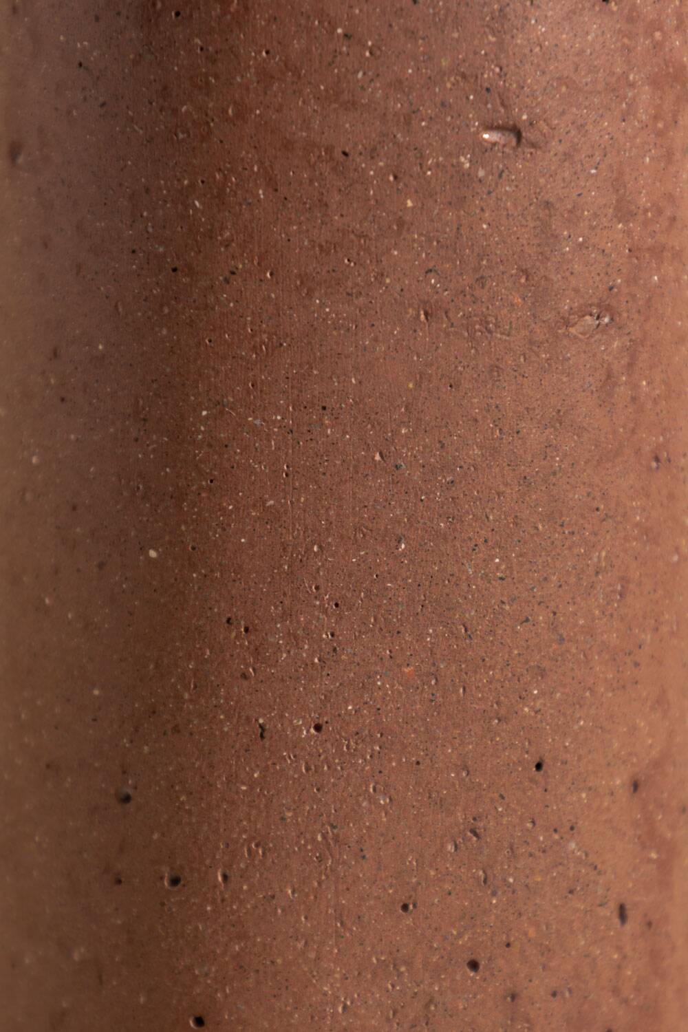 André vase in moca concrete