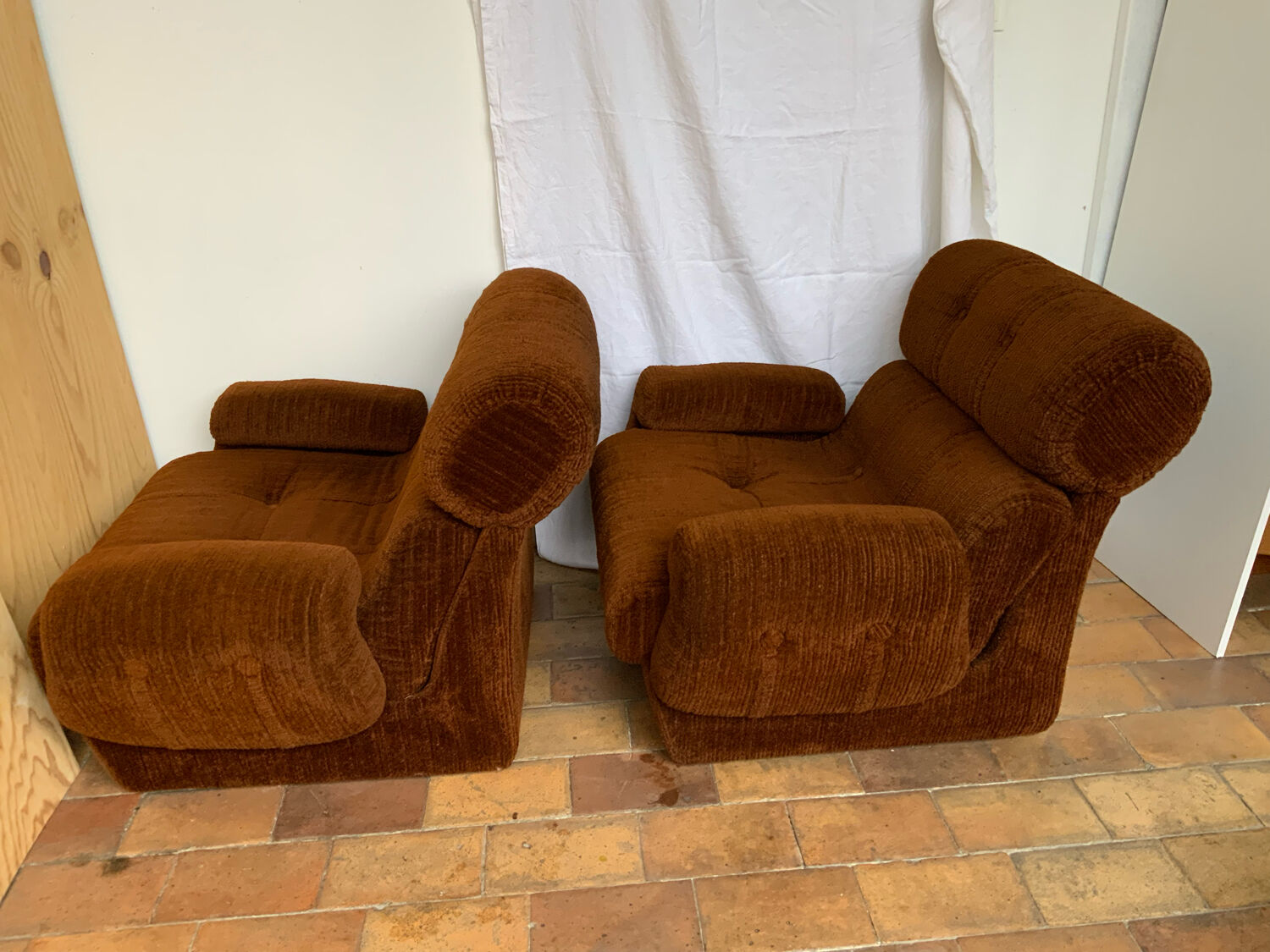 Paire de fauteuils 70s