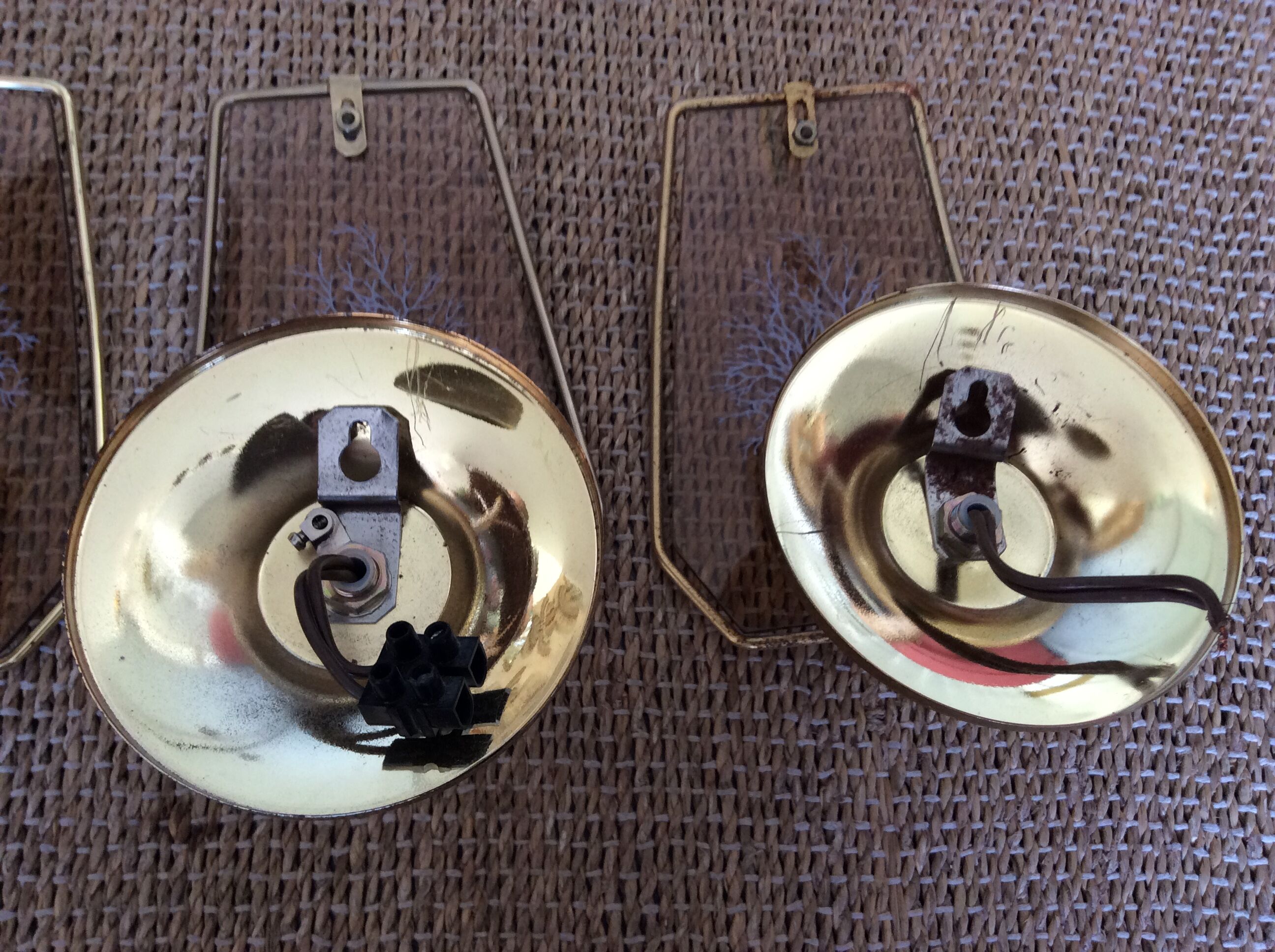 4 vintage wall lamps